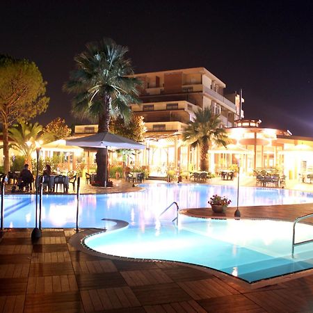Hotel Acquario Vasto Luaran gambar