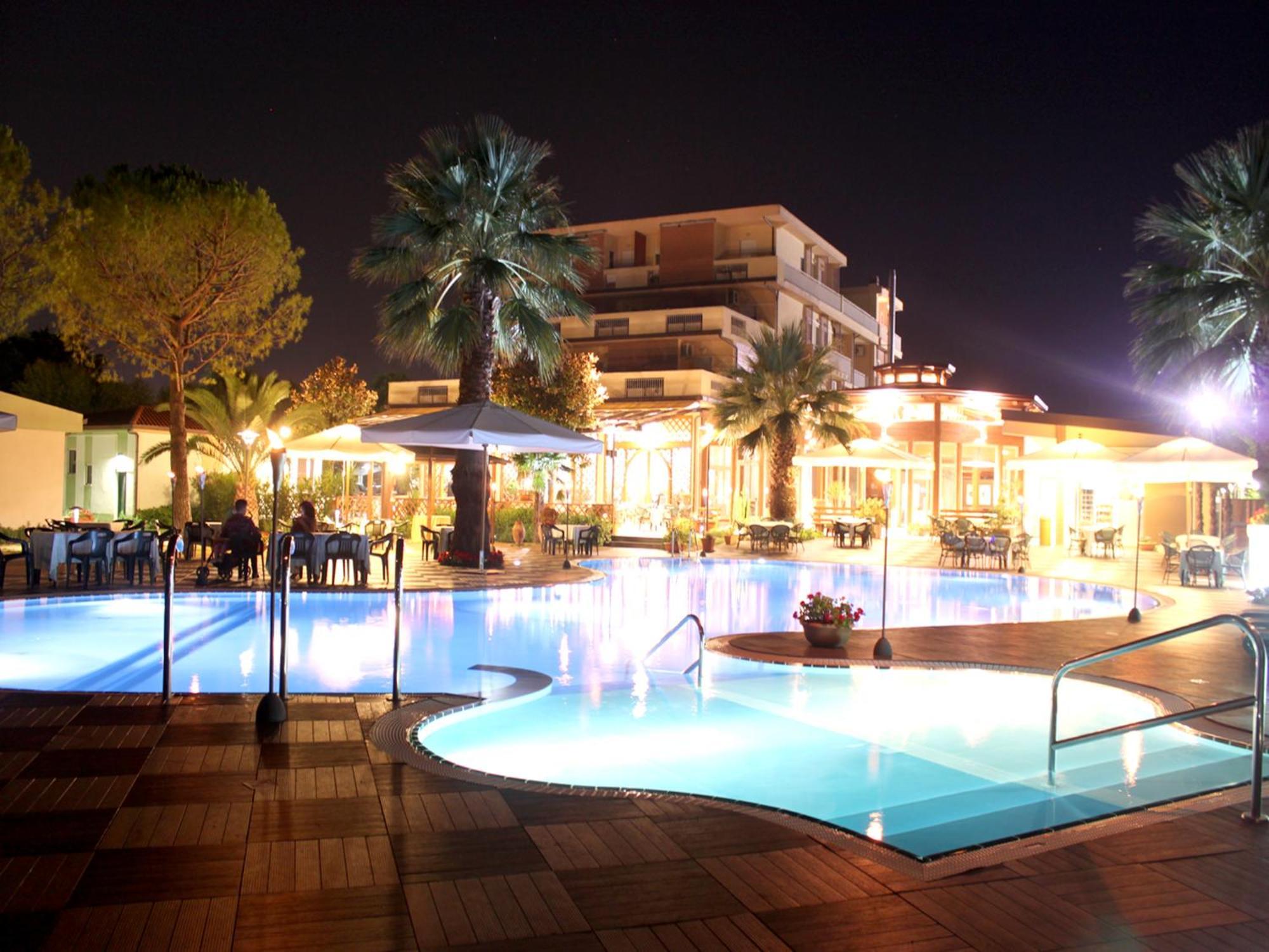 Hotel Acquario Vasto Luaran gambar