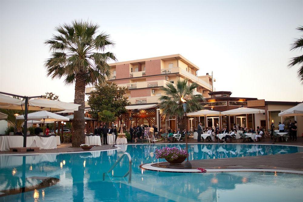 Hotel Acquario Vasto Luaran gambar
